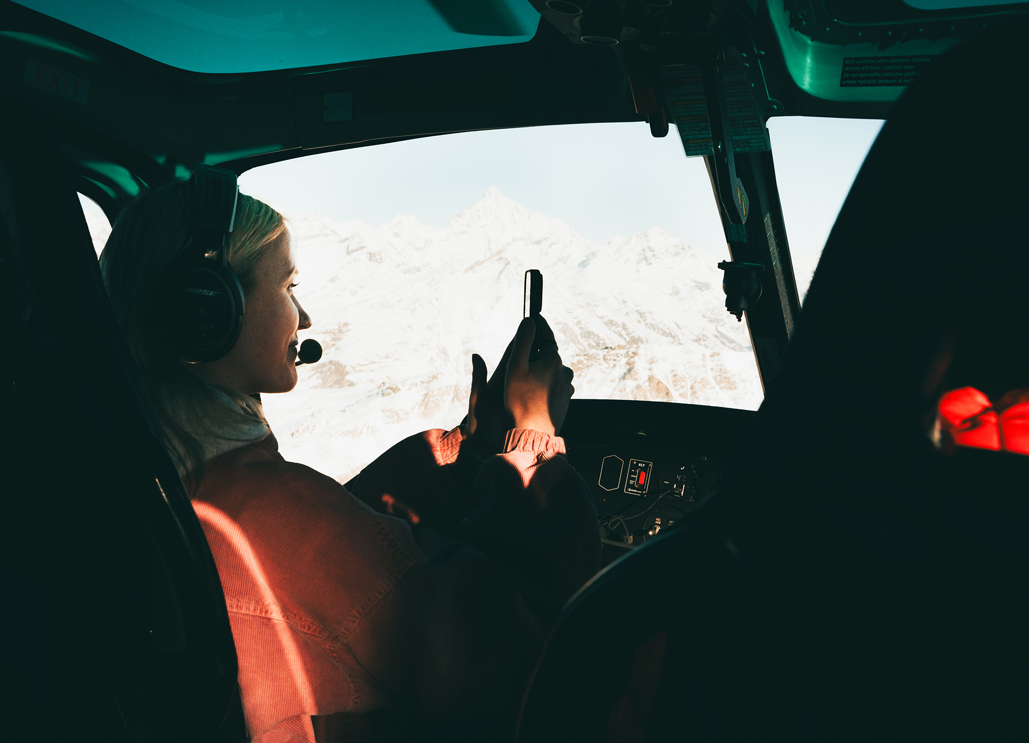 Let me tell the story of your adventure - Photography & Videography - Air Zermatt