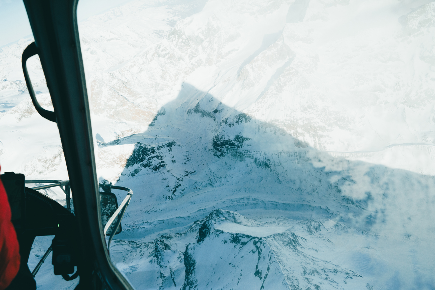 Let me tell the story of your adventure - Photography & Videography - Air Zermatt