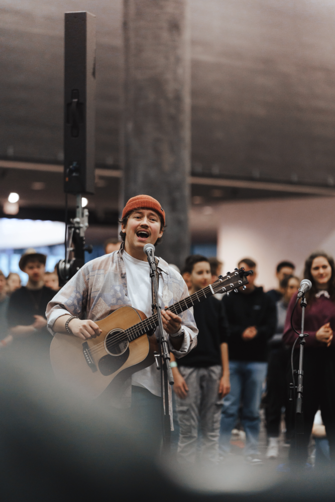 Let me tell the story of your adventure - Photography & Videography - praisecamp 2022